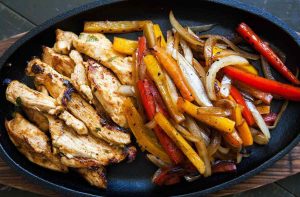 Famouse- Amerian -ex-Mex dish- fajitas-