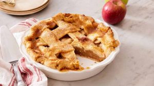 Classic -dish-Apple- pie