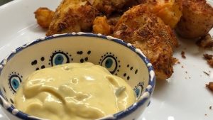 Garlic-Dipping-Sauce